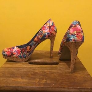 Size 7 1/2 Tropical Print Pumps with discounted shipping from Poshmark